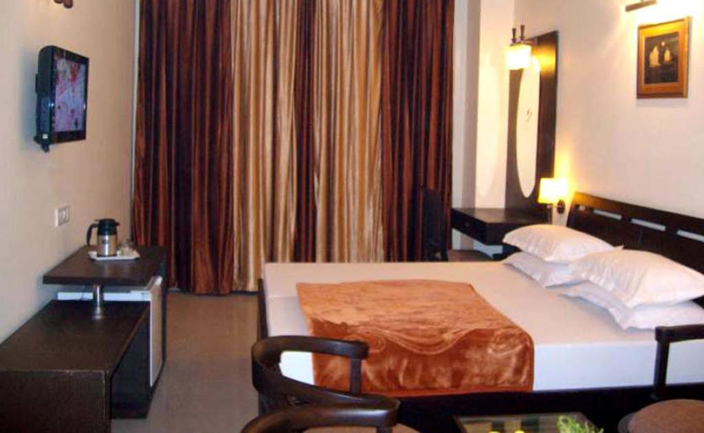 Hotel Hong Kong Inn Amritsar Ruang foto