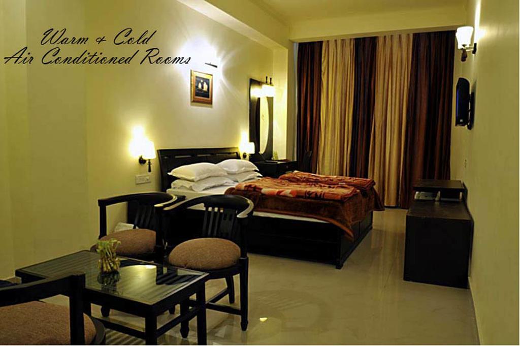 Hotel Hong Kong Inn Amritsar Ruang foto