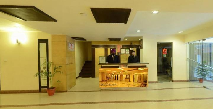 Hotel Hong Kong Inn Amritsar Bagian luar foto