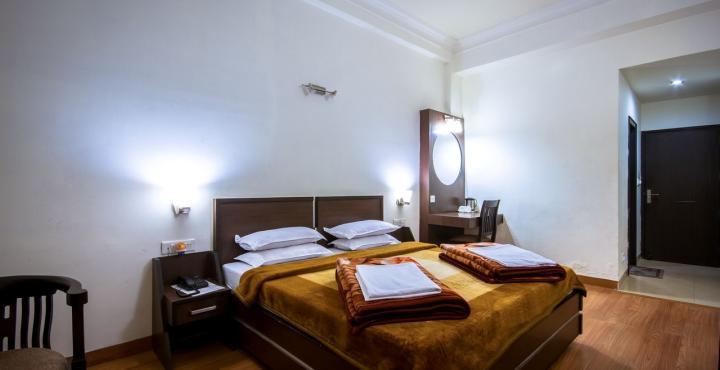 Hotel Hong Kong Inn Amritsar Bagian luar foto