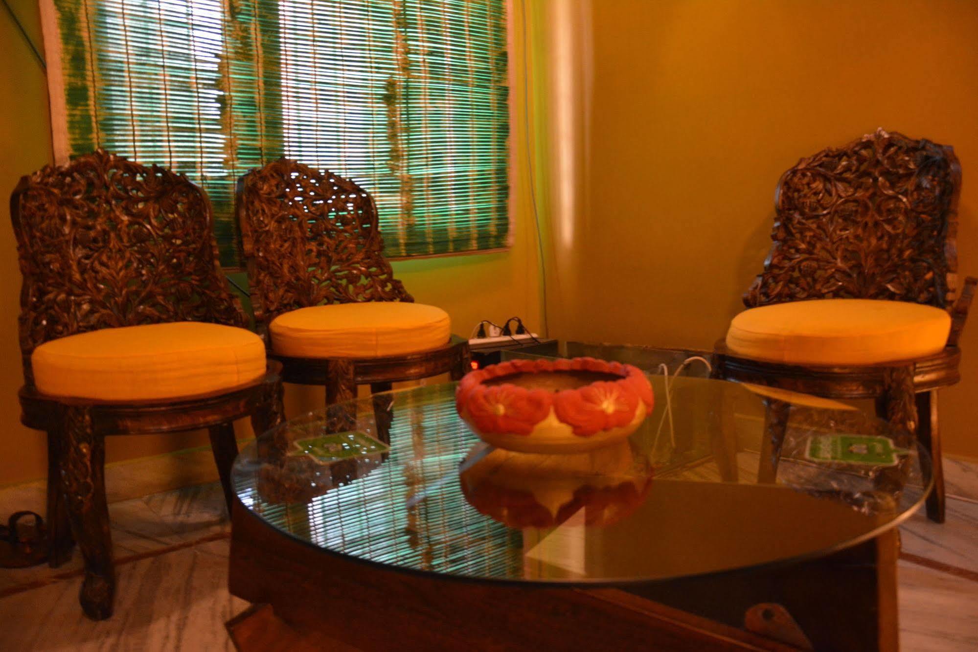 Hotel Hong Kong Inn Amritsar Bagian luar foto